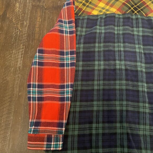 Blair Women’s XL Patchwork Plaid Embroidered Flannel Button Up Shirt - Picture 9 of 13